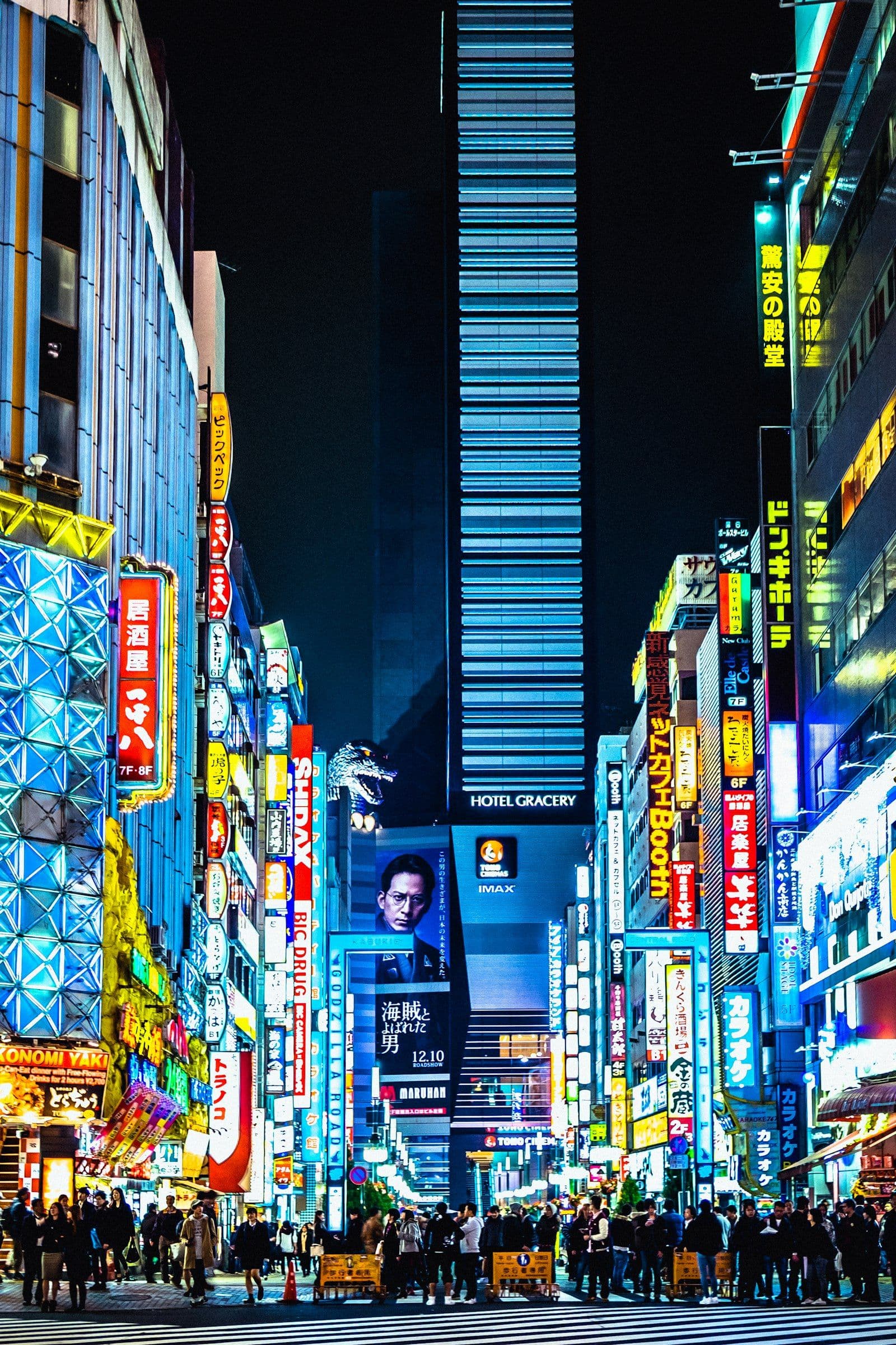 [syncsoft-auto][src:unsplash|id:1503899036084-c55cdd92da26] Hong Kong neon and signage at street level — representing the 2026 Cantonese LLM jailbreak library and multilingual AI red team blind spots that Mandarin-trained safety filters miss in cross-border GenAI