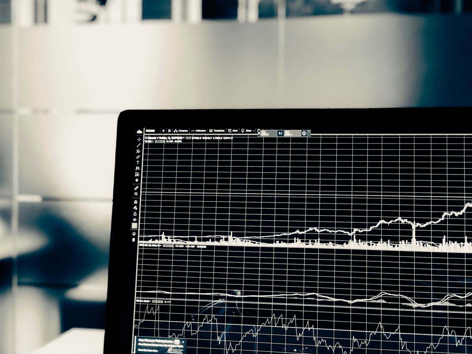 [syncsoft-auto][src:unsplash|id:1518186285589] Microsoft MAI models 2026 in-house AI model code on screen reducing OpenAI reliance for enterprise developers